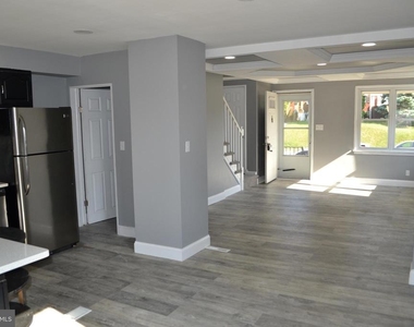 7448 Durwood - Photo Thumbnail 3