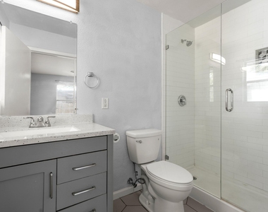 11702 Oak Trl - Photo Thumbnail 16