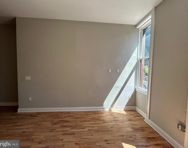 100 W Lexington Street - Photo Thumbnail 22