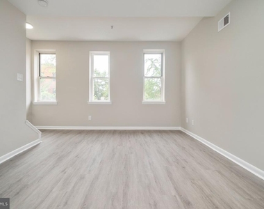 610 N Arlington Avenue - Photo Thumbnail 21