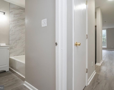 610 N Arlington Avenue - Photo Thumbnail 9