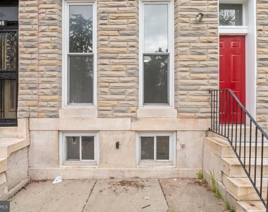610 N Arlington Avenue - Photo Thumbnail 2