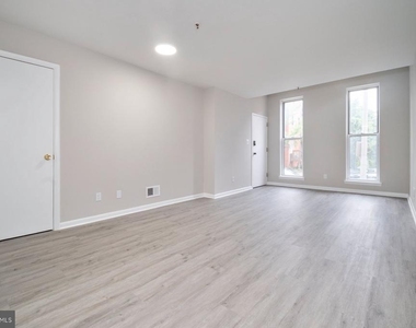 610 N Arlington Avenue - Photo Thumbnail 5