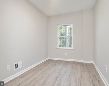 610 N Arlington Avenue - Photo Thumbnail 25