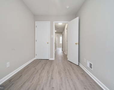 610 N Arlington Avenue - Photo Thumbnail 26