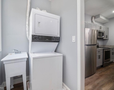 2728 Winchester Street - Photo Thumbnail 11