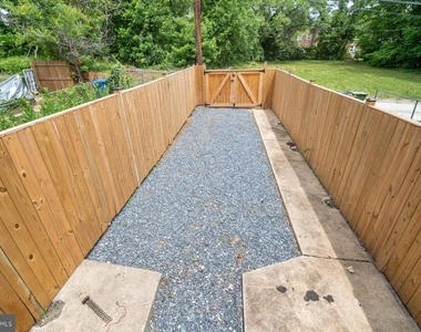 2728 Winchester Street - Photo Thumbnail 23