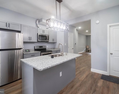 2728 Winchester Street - Photo Thumbnail 9