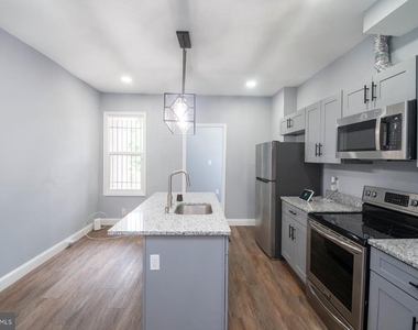 2728 Winchester Street - Photo Thumbnail 7