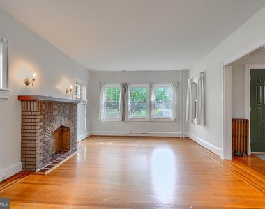 2210 Lake Avenue - Photo Thumbnail 4