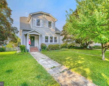 2210 Lake Avenue - Photo Thumbnail 1