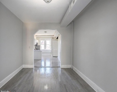 1037 Edmondson Avenue - Photo Thumbnail 3