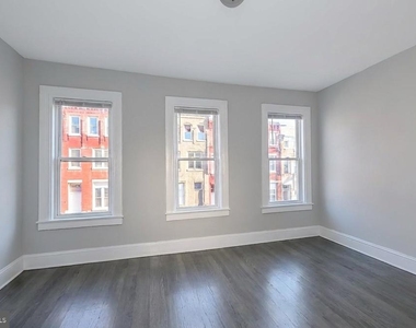 1037 Edmondson Avenue - Photo Thumbnail 7