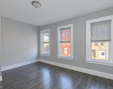 1037 Edmondson Avenue - Photo Thumbnail 6