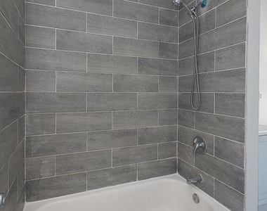 1037 Edmondson Avenue - Photo Thumbnail 9