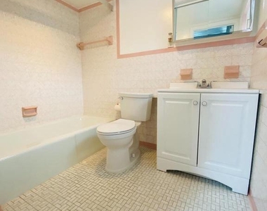442 Folcroft Street - Photo Thumbnail 12