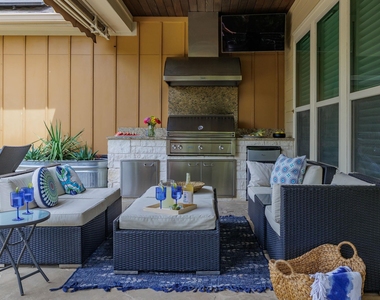 5206 Woodrow Ave - Photo Thumbnail 7