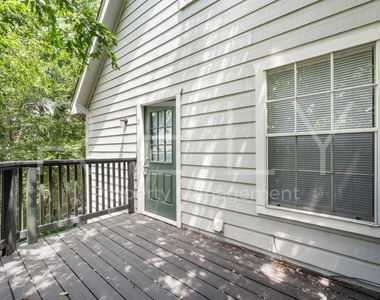2908 Whisper Oaks Ln - Photo Thumbnail 2