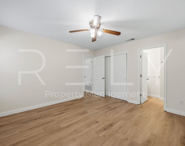 2908 Whisper Oaks Ln - Photo Thumbnail 24