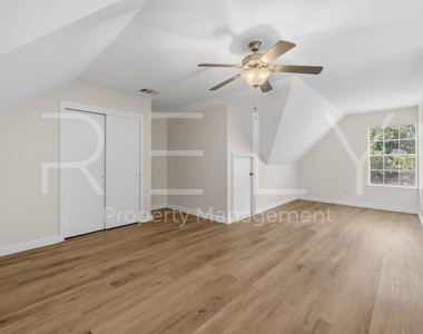 2908 Whisper Oaks Ln - Photo Thumbnail 29