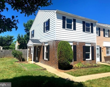 6401 Jefferson Place - Photo Thumbnail 1