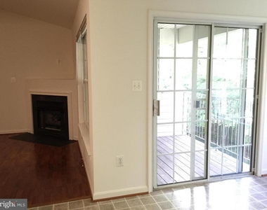 2026 Gov Thomas Bladen Way - Photo Thumbnail 7