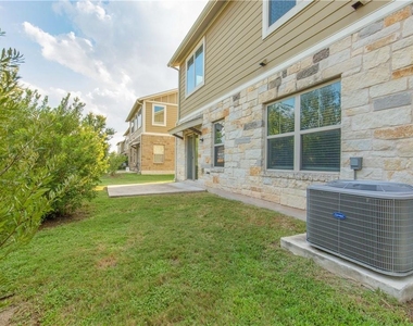 1620 Bryant Dr - Photo Thumbnail 21