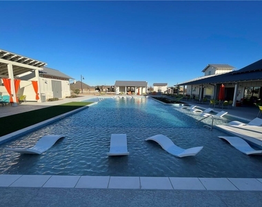 218 Cascata Way - Photo Thumbnail 22