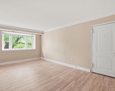 2841 Gainesville Street Se - Photo Thumbnail 1