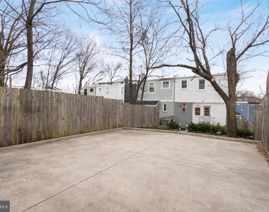 50 53rd Street Se - Photo Thumbnail 33