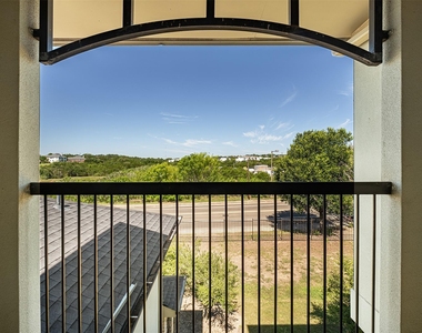7701 Rialto Blvd - Photo Thumbnail 23
