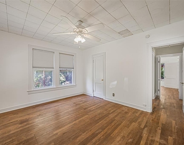 3100 King St - Photo Thumbnail 9