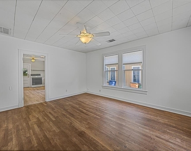 3100 King St - Photo Thumbnail 2
