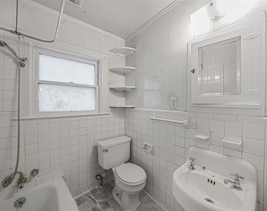 3100 King St - Photo Thumbnail 7