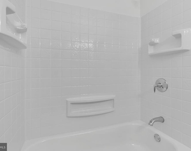 1353 Nicholson Street Nw - Photo Thumbnail 13