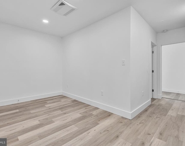 1353 Nicholson Street Nw - Photo Thumbnail 16