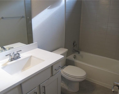 635 Spinnaker Loop - Photo Thumbnail 24