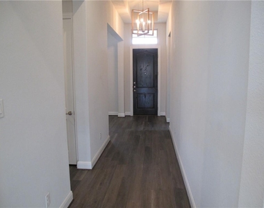 635 Spinnaker Loop - Photo Thumbnail 21