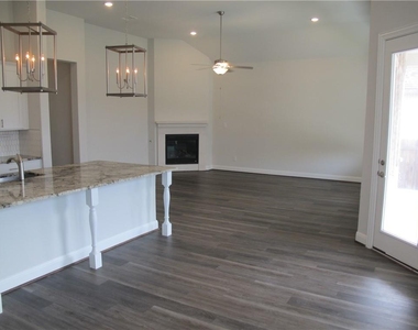 635 Spinnaker Loop - Photo Thumbnail 6