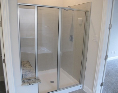 635 Spinnaker Loop - Photo Thumbnail 18