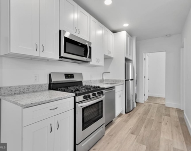 1353 Nicholson Street Nw - Photo Thumbnail 2