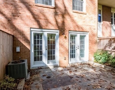 3221 Sutton Place Nw - Photo Thumbnail 29