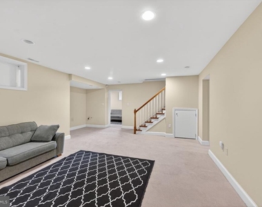 5105 34th Street Nw - Photo Thumbnail 15
