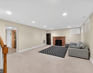 5105 34th Street Nw - Photo Thumbnail 16