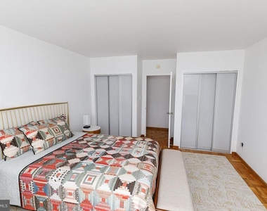 2475 Virginia Avenue Nw - Photo Thumbnail 12