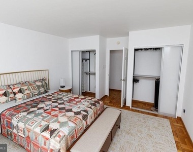 2475 Virginia Avenue Nw - Photo Thumbnail 13