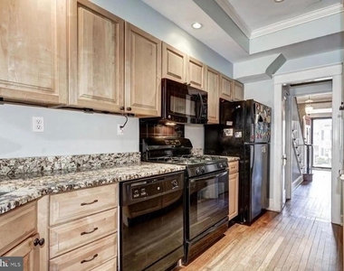 2116 37th Street Nw - Photo Thumbnail 4