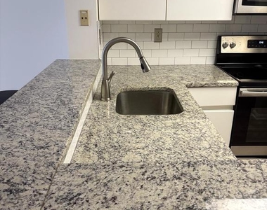 701 Pennsylvania Avenue Nw - Photo Thumbnail 3