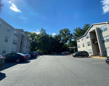 1224 Smith St - Photo Thumbnail 5