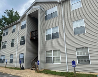 1224 Smith St - Photo Thumbnail 1